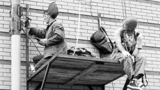 Проведенная аудиторская проверка выявила, что не все выполненные по документам работы по капремонту жилых домов в 2009 году в Новосибирской области соответствуют действительности.