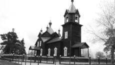 Турнаевский храм виден издалека. Фото Дарьи ДОРОТОВОЙ