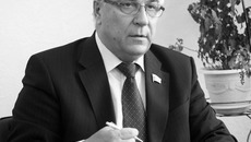 Виктор КОСОУРОВ: «Мы будем на постоянной основе вести мониторинг реализации закона и при необходимости готовы внести нужные изменения». Фото Михаила ПЕРМИНА