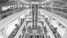 Фото Аркадия УВАРОВА