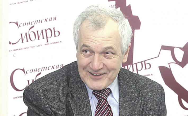 Профессор Василий Синенко. Фото Аркадия УВАРОВА