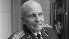 Фото Анжелины ДЕРЯБИНОЙ и Аркадия УВАРОВА