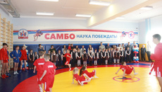 Самбо — популярный в регионе вид спорта. Напомним, 1 февраля в Маслянино была открыта новая школа, в которой в рамках всероссийского проекта «Самбо в школу» заработал специализированный зал отечественного вида единоборств.