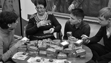 Жители блокадного Ленинграда рассказали школьникам о том, как выживали. Фото предоставлено Центром патриотического воспитания