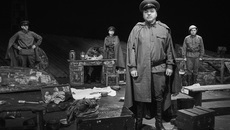 Фото Виктора ДМИТРИЕВА предоставлено пресс-службой Новосибирского академического молодежного театра «Глобус»