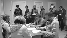 Те, кто не мог пройти вакцинацию из-за занятости, теперь не будут стоять в очередях. Фото: nso.ru