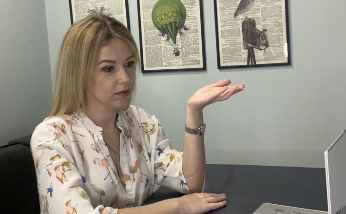 Психолог центра «Я АКТИВ!», Виктория Томилина за работой. Фото: предоставлено Викторией Томилиной