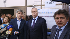 Губернатор Андрей Травников порекомендовал ускорить реконструкцию бердского стадиона «Авангард». Фото: nso.ru