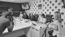 Разработчики сами организовали диалог с участием журналистов о развитии площадок по интеграции биомедицинских решений в сферу здравоохранения, чтобы продемонстрировать возможности региональной научно-инновационной базы. Фото: niito.ru