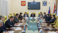 На заседании комитета также были рассмотрены вопросы, связанные с защитой прав детей, опекой и попечительством, научно-технической политикой и другие. Фото: Андрей Заржецкий