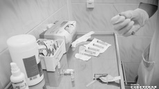 Для вакцинации по эпидпоказаниям в регионе ежегодно покупают препараты более чем на 500 миллионов
рублей. Фото: Андрей Заржецкий