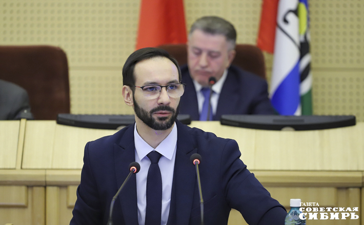 Министр экономического развития региона Лев Решетников. Фото: Андрей ЗАРЖЕЦКИЙ