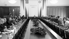 В Законодательном собрании также принимают обращения вернувшихся со спецоперации мобилизованных граждан, которые нуждаются в реабилитации и лечении. Фото: zsnso.ru
