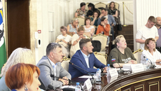 Отправку гуманитарных грузов в Луганскую Народную Республику и обеспечение участников СВО координирует министерство промышленности, торговли и развития предпринимательства региона. /Фото: nso.ru