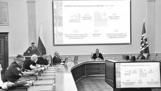 Вопросы благоустройства территорий обсудили на оперативном совещании в правительстве Новосибирской области. Фото: nso.ru