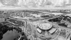 Возле ЛДС еще предстоит построить более 600 метров дороги, оборудовать тротуары и места для партерного и обычного газона, укрепить откосы земляных сооружений и провести пусконаладочные и приемо-сдаточные работы. Фото: архив ИД «Советская сибирь»