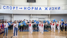 Заставить человека вести здоровый образ жизни невозможно, но можно создать для этого условия. Фото: Андрей Заржецкий