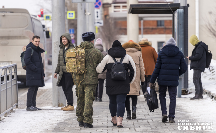 В Новосибирской области действует широкий перечень мер государственной поддержки участников СВО и членов их семей, это касается и оказания им бесплатной юридической помощи, наряду с другими льготными категориями граждан: ветеранами, инвалидами, многодетными, детьми-сиротами и так далее. Фото: Андрей Заржецкий
