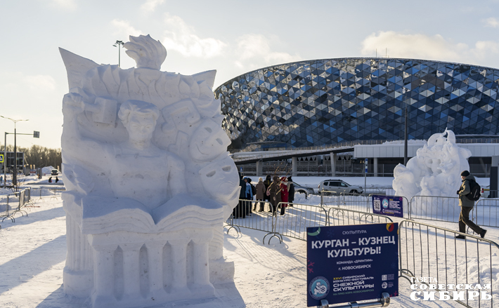 Сейчас выставка снежных работ в парке «Арена» открыта для свободного посещения. Фото: Андрей Заржецкий