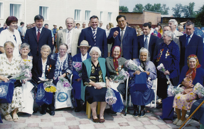 084-08-03.jpg