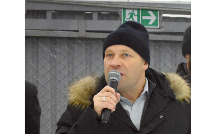 04919-16.jpg