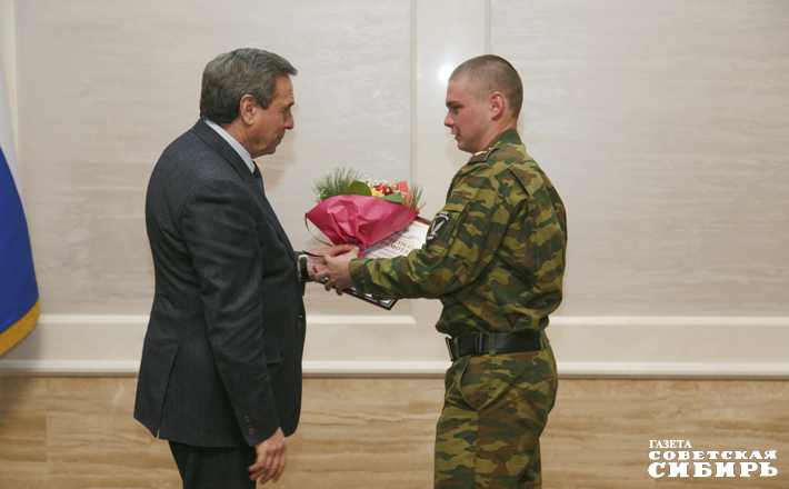 052-13-02_M.jpg