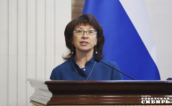 001-10-03_M.jpg