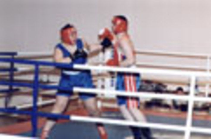 198-02.jpg