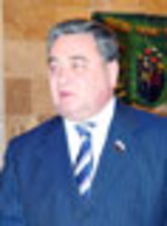 005-04.jpg