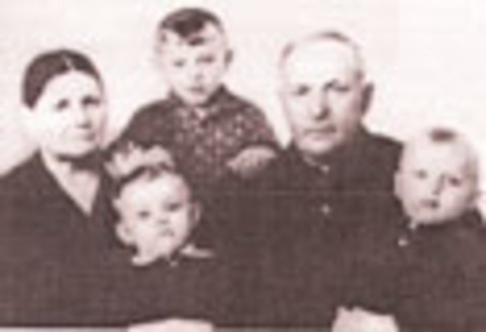 015-33.jpg