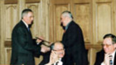 025-04.jpg
