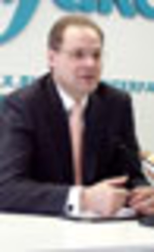 028-03.jpg