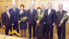 030-16.jpg