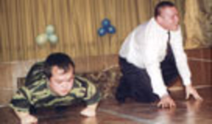 037-13.jpg