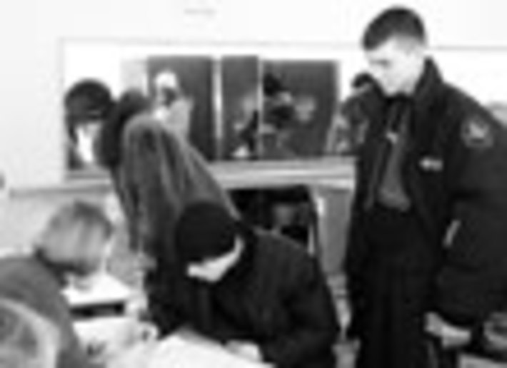 040-11.jpg
