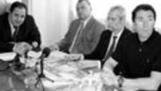 048-06.jpg