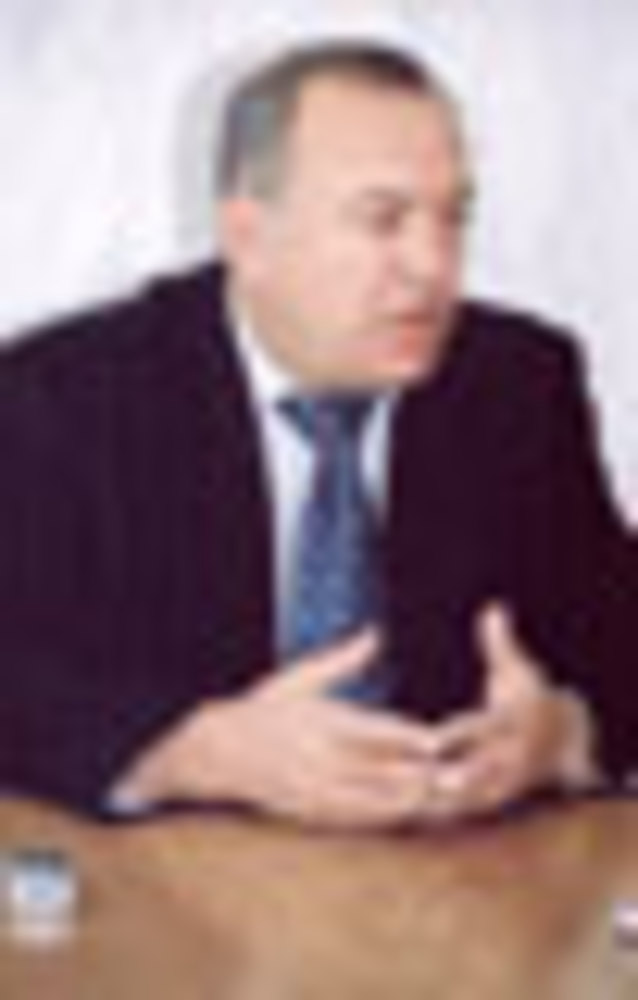 051-32.jpg