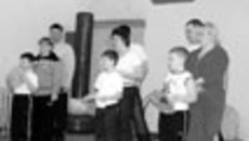 060-09.jpg