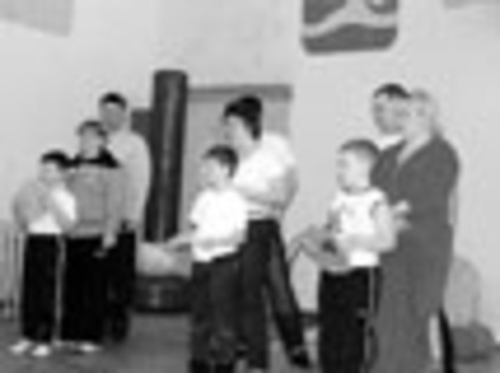 060-09.jpg