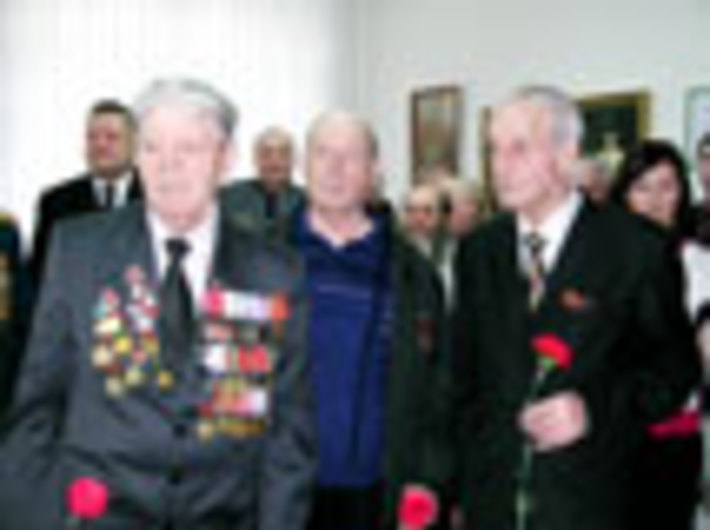 086-05.jpg