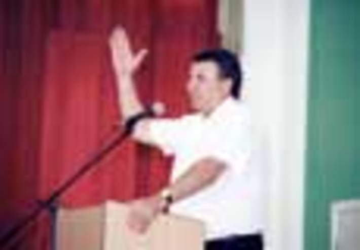 136-12.jpg