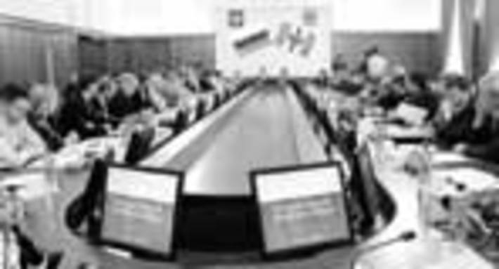 163-04.jpg