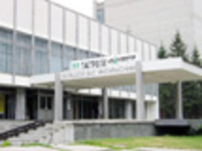 131-05.jpg