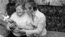 Приемная мама Людмила Дмитриевна (слева) и Анна Владимировна.