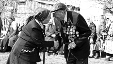 Встреча. Лариса ЗИНЕВИЧ, с. Тебисское, Чановский район.