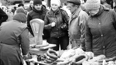 Так проходила в Новосибирске в один из дней октября городская ярмарка.