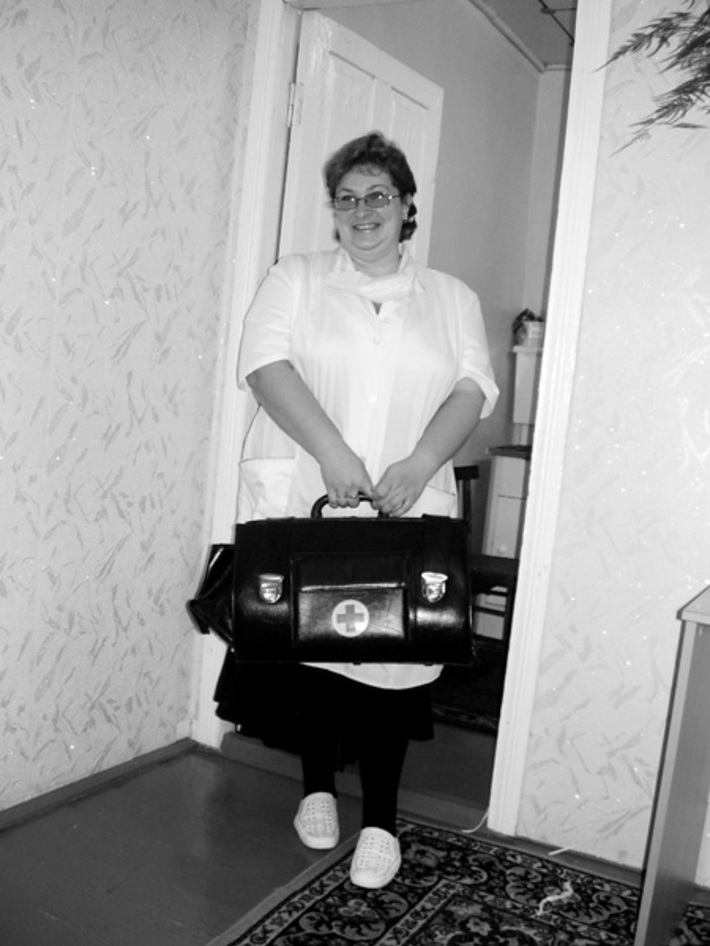 Марина Ильиных: «С такой медицинской сумкой ходят медики по вызовам».