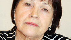 Для почетного ветерана ЗСЖД Галины Ивановны Мякшиной жизненным девизом стали строки из стихотворения Андрея Дементьева:  Пока мы боль чужую чувствуем,  Пока живет в нас сострадание,  Пока мечтаем мы и буйствуем,  Есть нашей жизни оправдание.