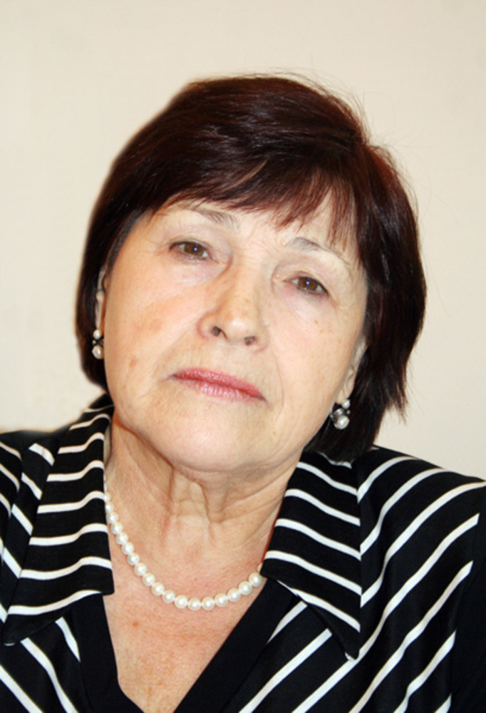 Для почетного ветерана ЗСЖД Галины Ивановны Мякшиной жизненным девизом стали строки из стихотворения Андрея Дементьева:  Пока мы боль чужую чувствуем,  Пока живет в нас сострадание,  Пока мечтаем мы и буйствуем,  Есть нашей жизни оправдание.