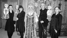 Исполнители Наталья Кузьмичевская, заслуженная артистка России Ольга Свириденко, Людмила Щелкачёва, заслуженный артист России Юрий Кондратьев и Ольга Елисеева.